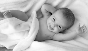 علائم بیش فعالی در نوزادان: